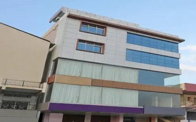 BMR Residency By OYO Rooms