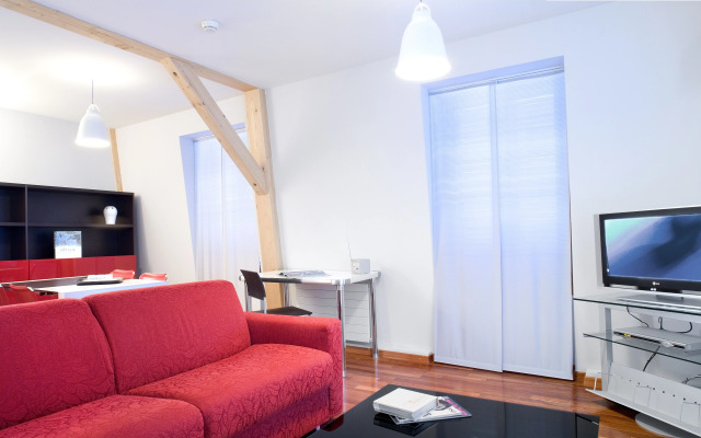La Cour Des Augustins Boutique Gallery Design Hotel