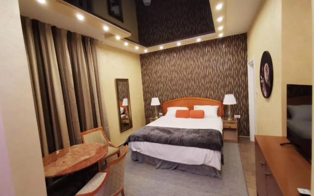 Contigo Apartments
