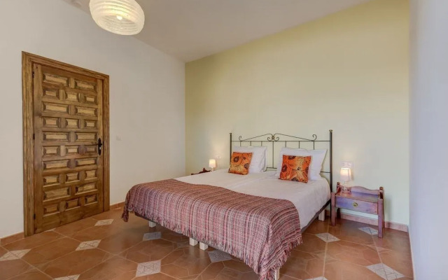 Villa Damara