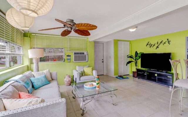 116 Bay Mar Dr