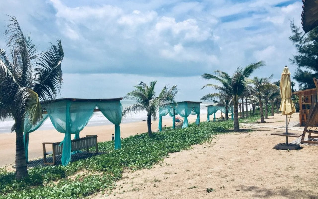 Longhai Channel Beach Resort