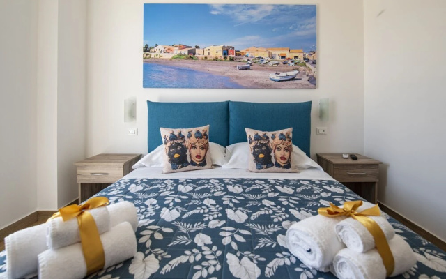 Topazio Apartment On Sea Shore