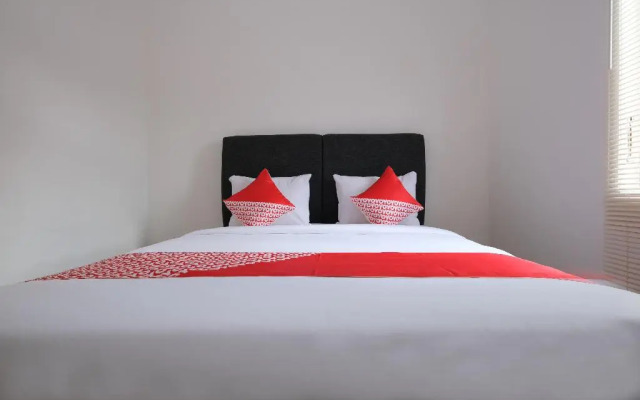OYO 2551 Mango Residence