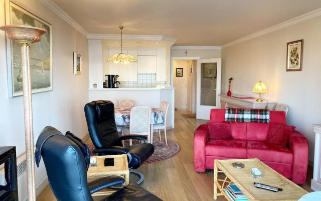 Apartment in Nieuwpoort Near Marina