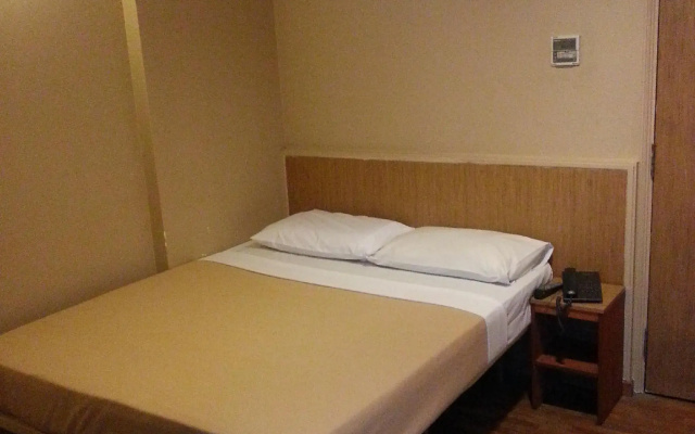 Arianna Hotel
