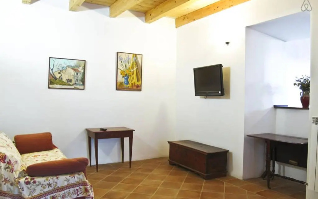 Tra Gli Olivi E La Riviera Del Conero