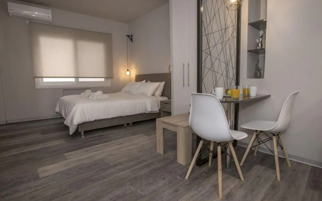 Homelike Studio in the Heart of City 2