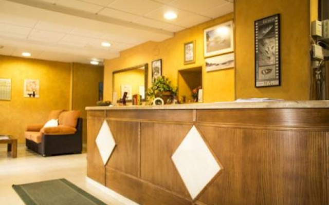 Hotel Rio Caudal