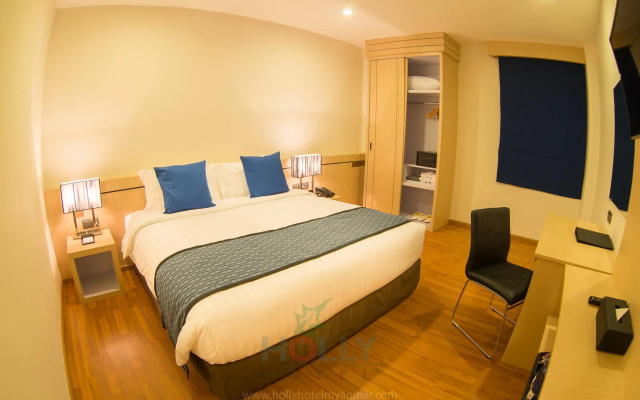 Holly Hotel Myanmar