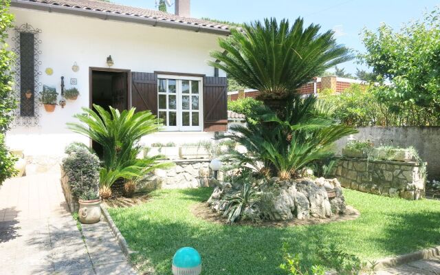 Отель Lamy-Villa 400mt dal mare Италия, Фонди - отзывы, цены и фото номеров - забронировать отель Lamy-Villa 400mt dal mare онлайн