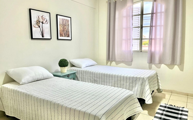 Apartamento Grande - Privado - 3 quartos com 1 suíte