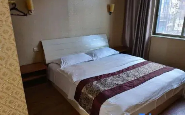 Hongyu Hotel Chuxiong