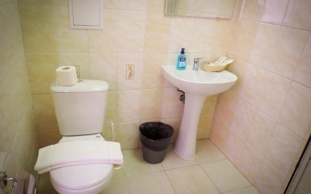 Inn Ordzhonikidze 8A