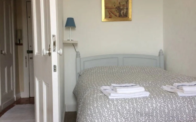 Murrayfield apartment