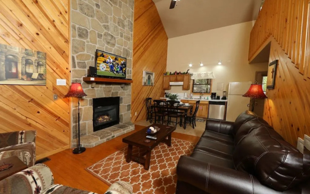 529 Reba Cabin