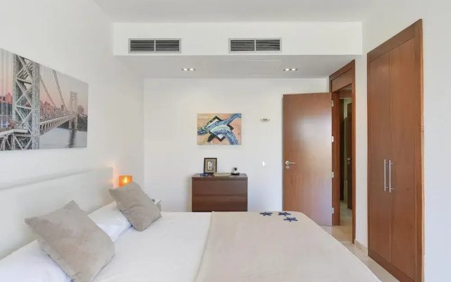 Villa With Private Pool in the Golf Resort
