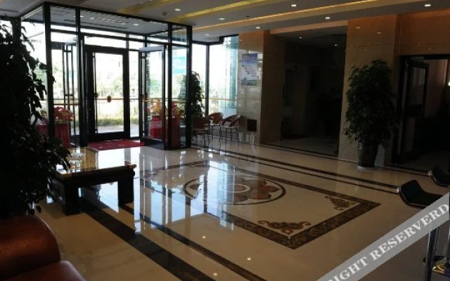 Ruiboxi Hotel (Jiayuguan Datang Food Street)