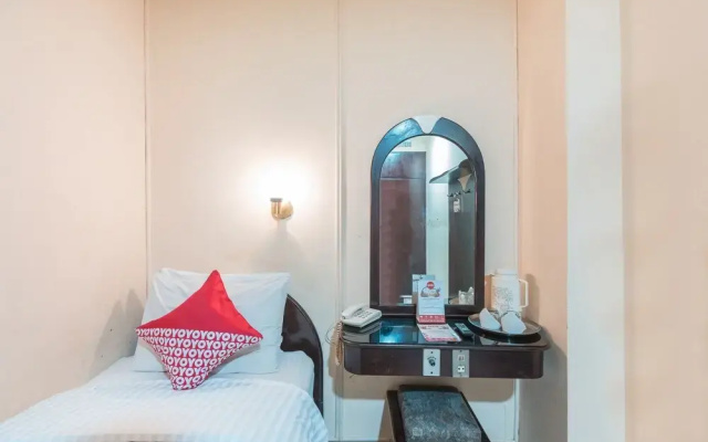 Hotel Capitol by OYO Rooms