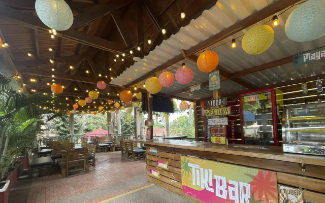 Hotel Girardot Resort by On Vacation