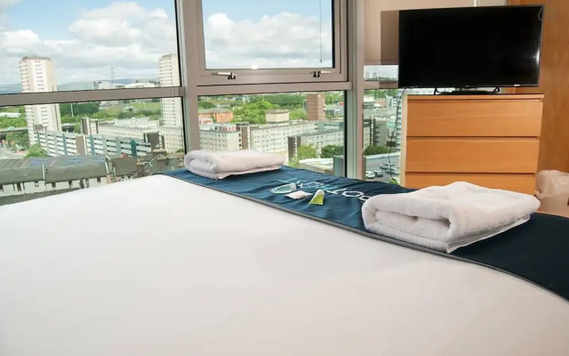 The Luxury City View Apartment