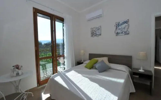 Sunset Modern Sea View Apartment