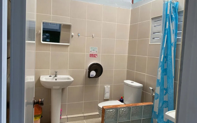AMPM Hostel Changmoi Chiangmai