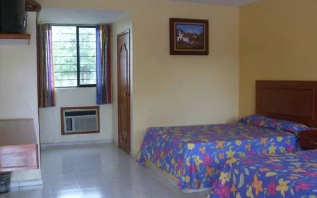 Hotel Coy