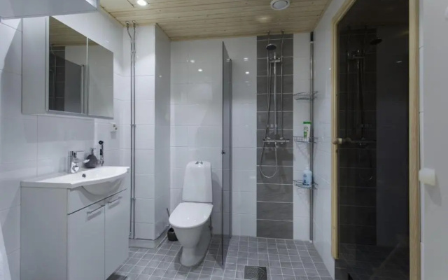 Tuomas' luxurious suites, Vasko