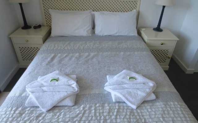 Glenelg Holiday & Corporate Accommodation