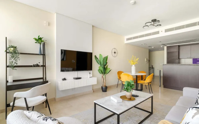Silkhaus Classic 1bdr in Difc at Sky Gardens