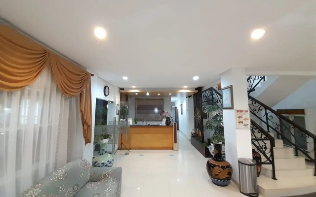 Hotel Grand Kartini