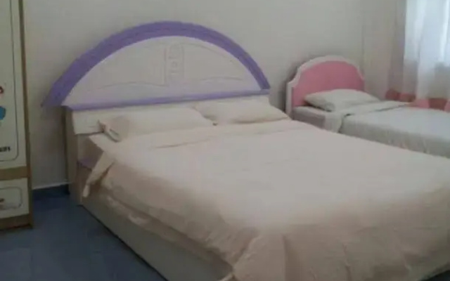Carol Guesthouse