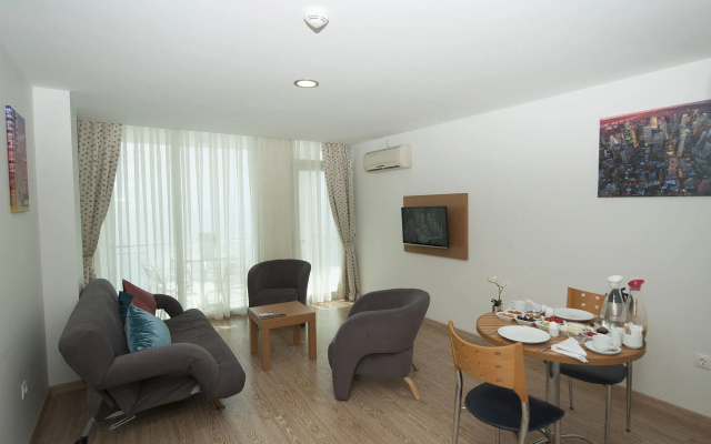 Regna Hotel