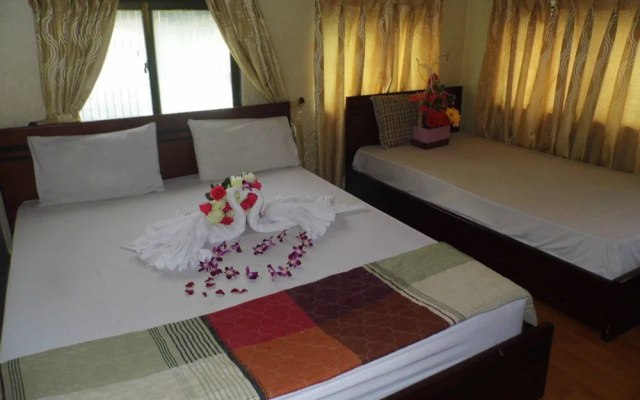 Home Backpackers Hostel