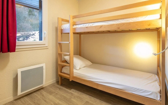 Spacious Group Accommodation in the Valley