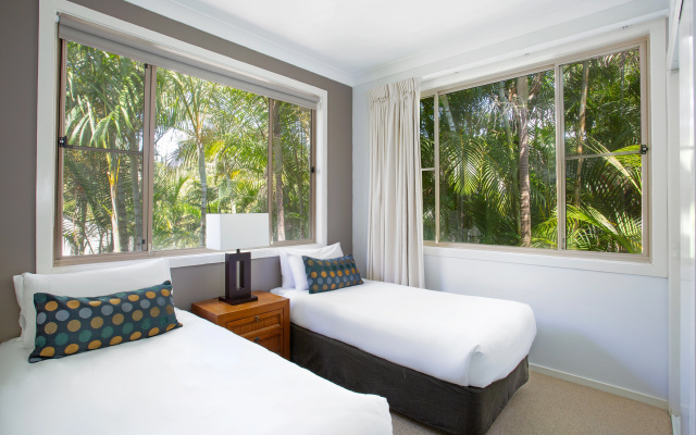 BreakFree Aanuka Beach Resort
