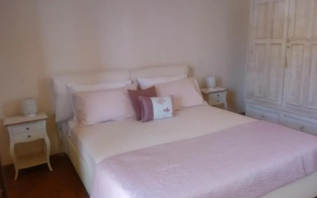 Stunning 1-bed House in Castel Cellesi, Italy