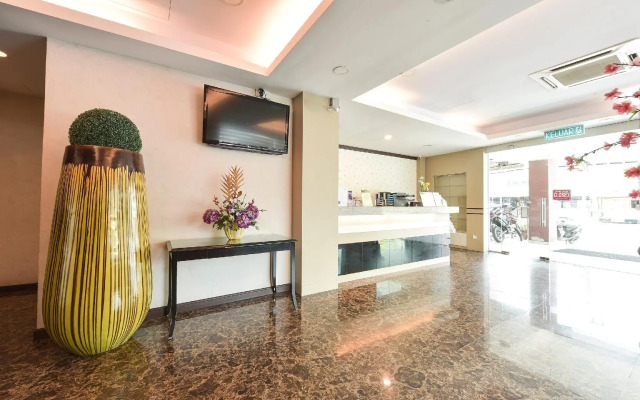 Hotel Zamburger Grand City