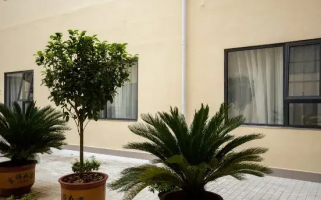 HanTing Premium Hotel (Guilin Zhengyang Pedestrian Street Elephant Trunk Hill Scenic Area)