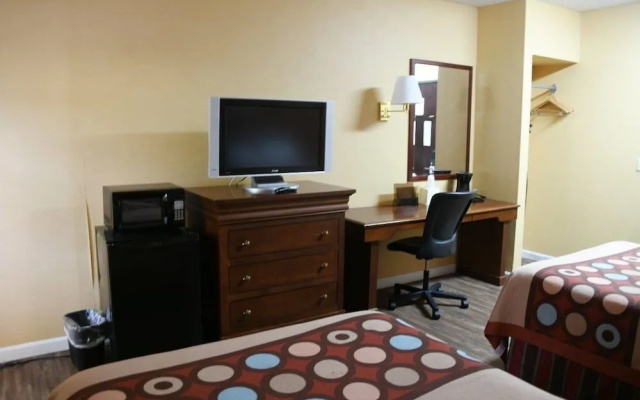 Super 8 Weymouth Boston Area