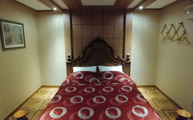Rich Motel
