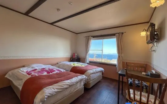 Aqua Pension Marine Villa