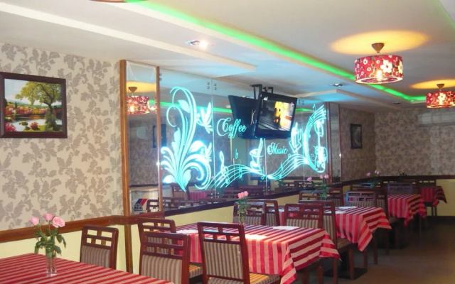 Star Hotel