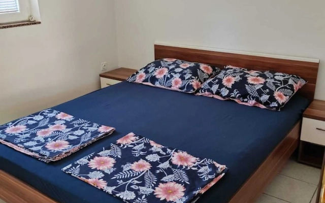 Apartment Matanovic