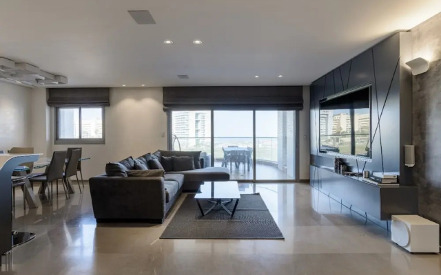 Stav Rentals Tel Aviv Sea View Apartment