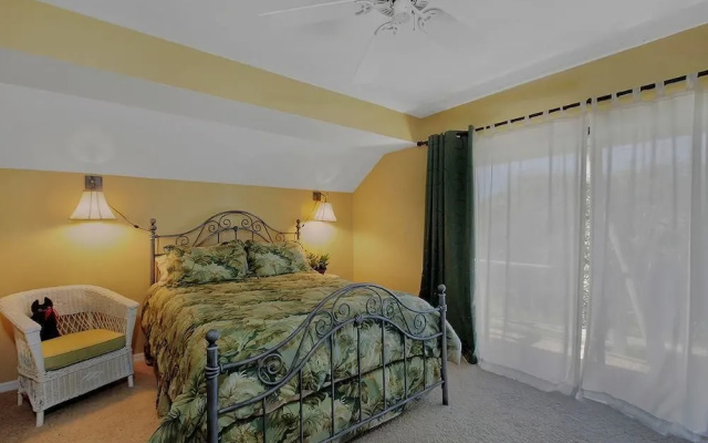 Bimini Avenue Home
