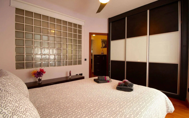 Fantastic and modern near the beach