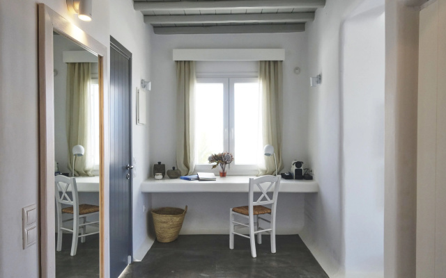Azolla Villa Mykonos