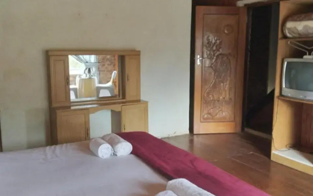 Hamba Kancane Maafrica Guesthouse